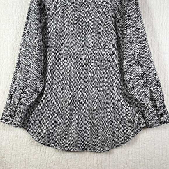 ATHLETA Black White Braiden Textured Button Down Shirt Jacket Shacket Sz Medium - Picture 8 of 14